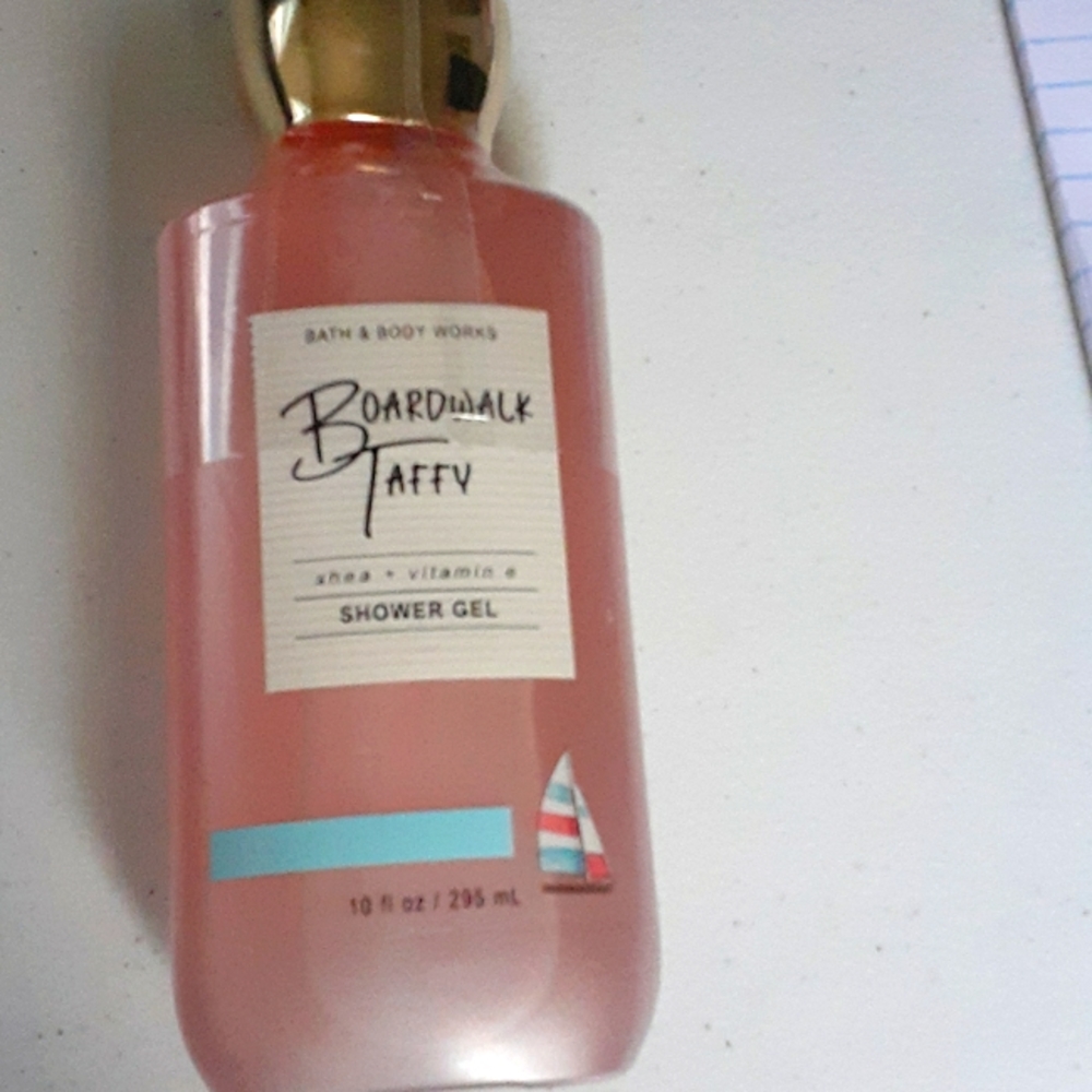 SHOWER GEL